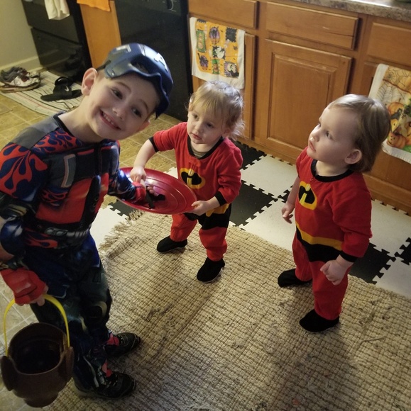 Meet your Posher, Melody - Picture 2 of 4